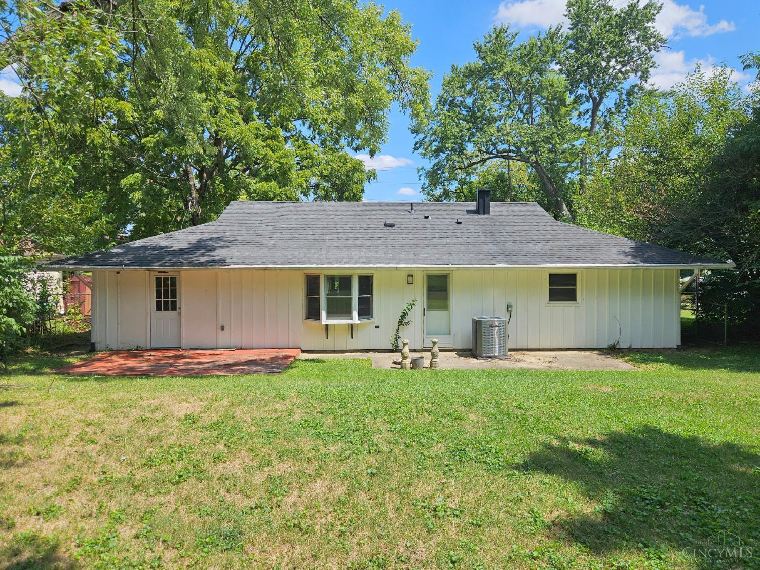 579 West Kemper Road Springdale, OH 45246 - Photo 3 of 18 Gallery Image 3