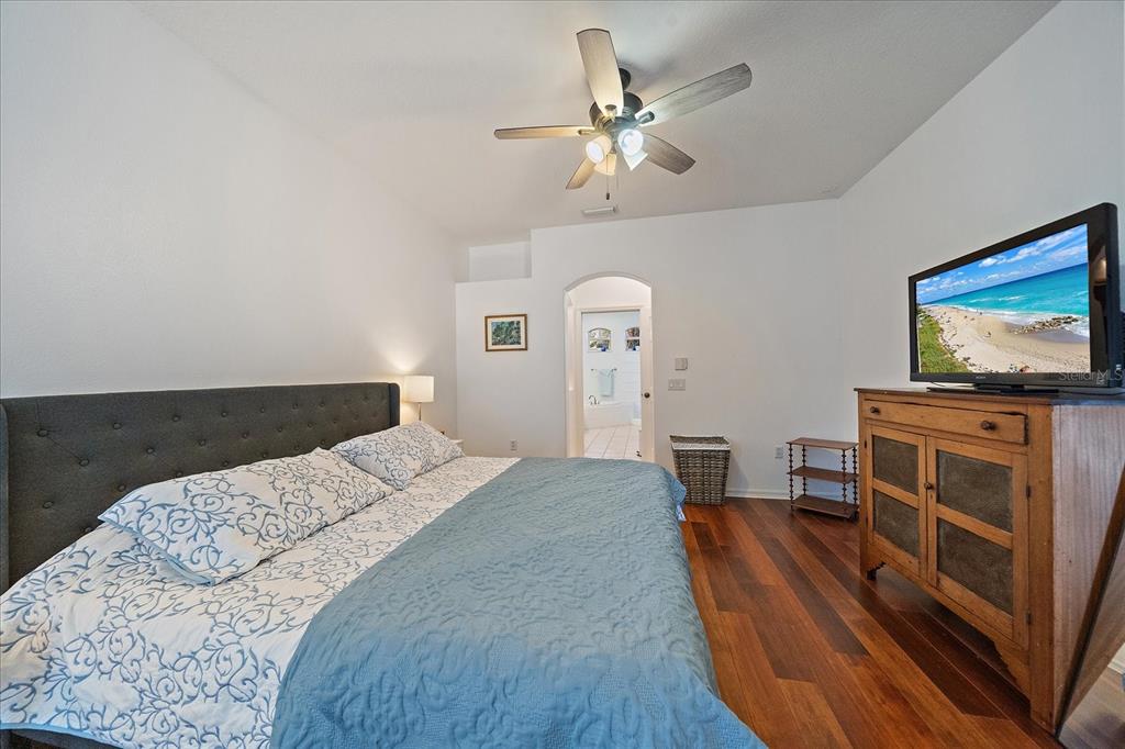 11719 Winding Woods Way Lakewood Ranch, FL 34202 - Photo 16 of 42