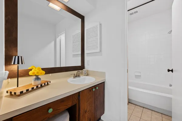 $315,900 | 2605 West Stassney Lane, Unit A, Austin, TX 78745