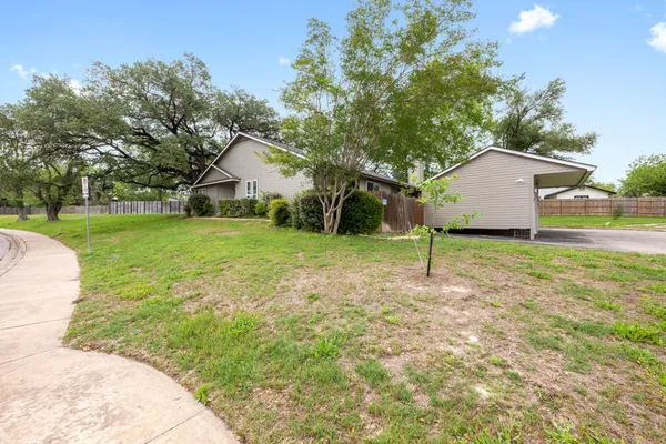 $315,900 | 2605 West Stassney Lane, Unit A, Austin, TX 78745