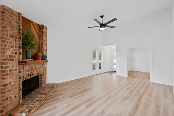 $315,900 | 2605 West Stassney Lane, Unit A, Austin, TX 78745