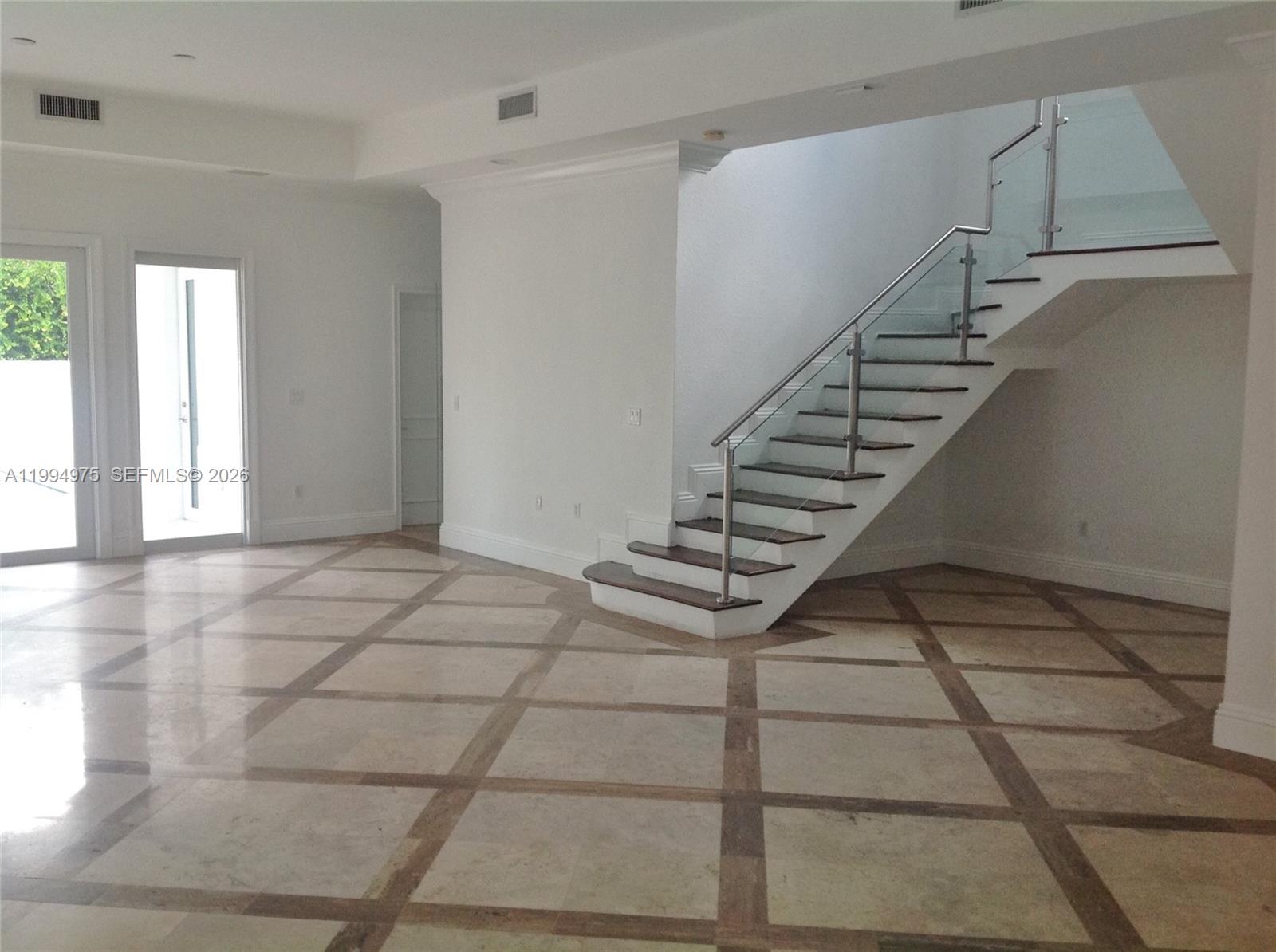 8 Turtle Walk, Unit 8 Key Biscayne, FL 33149 - Photo 4 of 23
