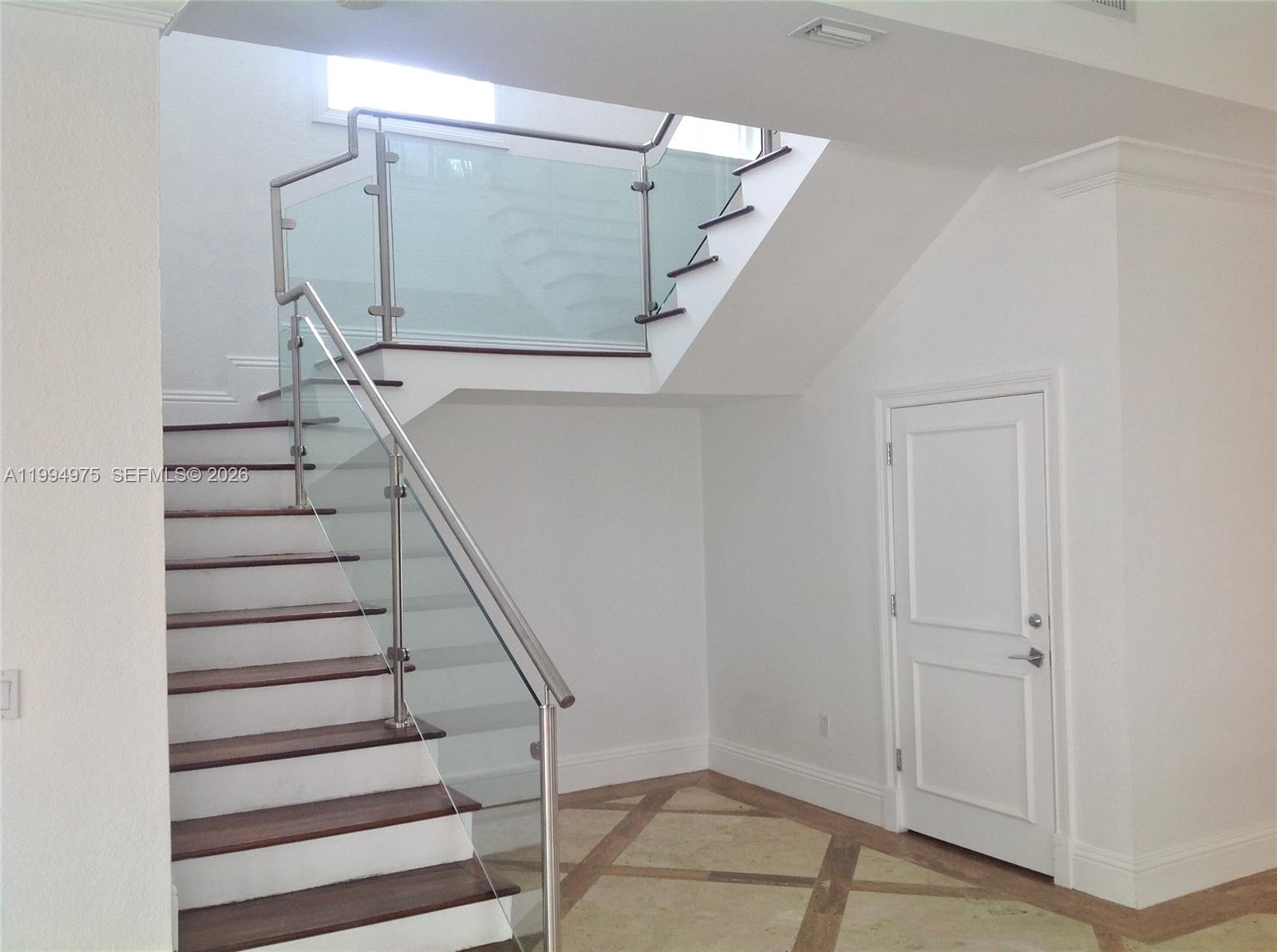 8 Turtle Walk, Unit 8 Key Biscayne, FL 33149 - Photo 5 of 23