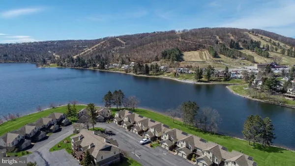 $789,900 | 33 Ski Harbor Drive, Unit 33, McHenry, MD 21541