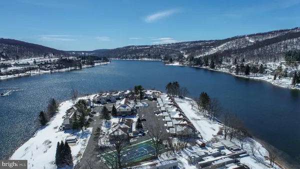 $789,900 | 33 Ski Harbor Drive, Unit 33, McHenry, MD 21541