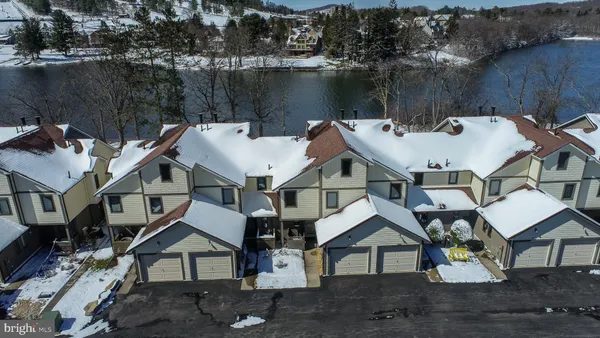 $789,900 | 33 Ski Harbor Drive, Unit 33, McHenry, MD 21541