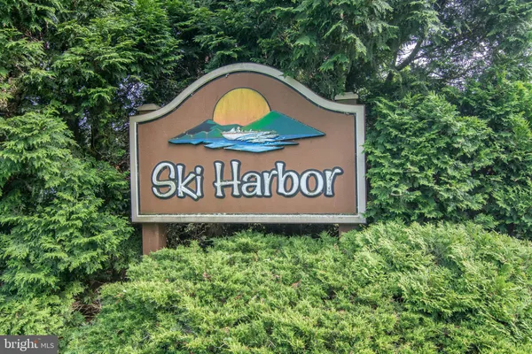 $789,900 | 33 Ski Harbor Drive, Unit 33, McHenry, MD 21541