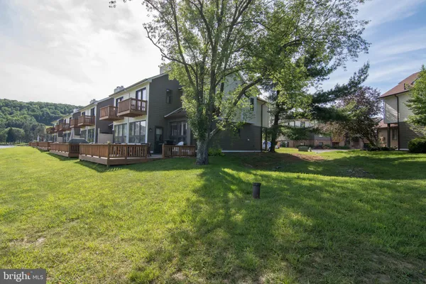 $789,900 | 33 Ski Harbor Drive, Unit 33, McHenry, MD 21541