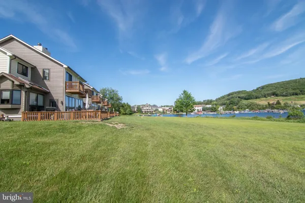 $789,900 | 33 Ski Harbor Drive, Unit 33, McHenry, MD 21541