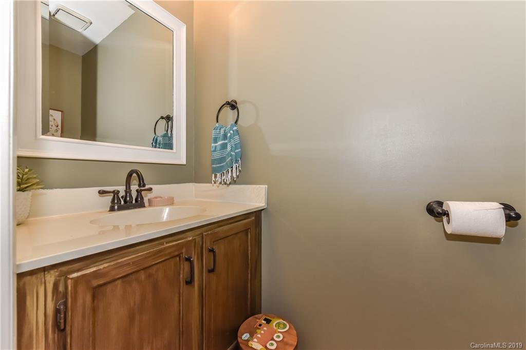 200 Sandymead Road Matthews, NC 28105 - Photo 20 of 32 Gallery Image 20