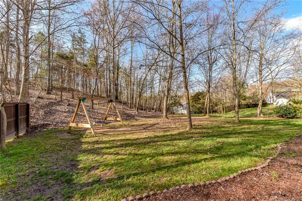 200 Sandymead Road Matthews, NC 28105 - Photo 31 of 32 Gallery Image 31