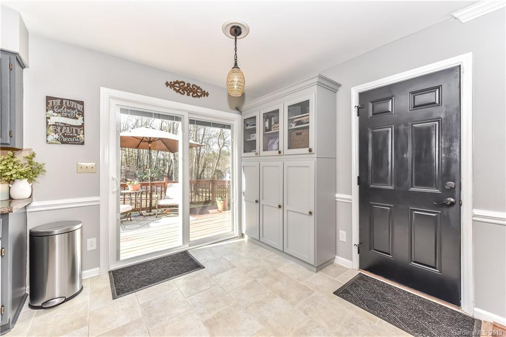 200 Sandymead Road Matthews, NC 28105 - Photo 7 of 32 Gallery Image 7