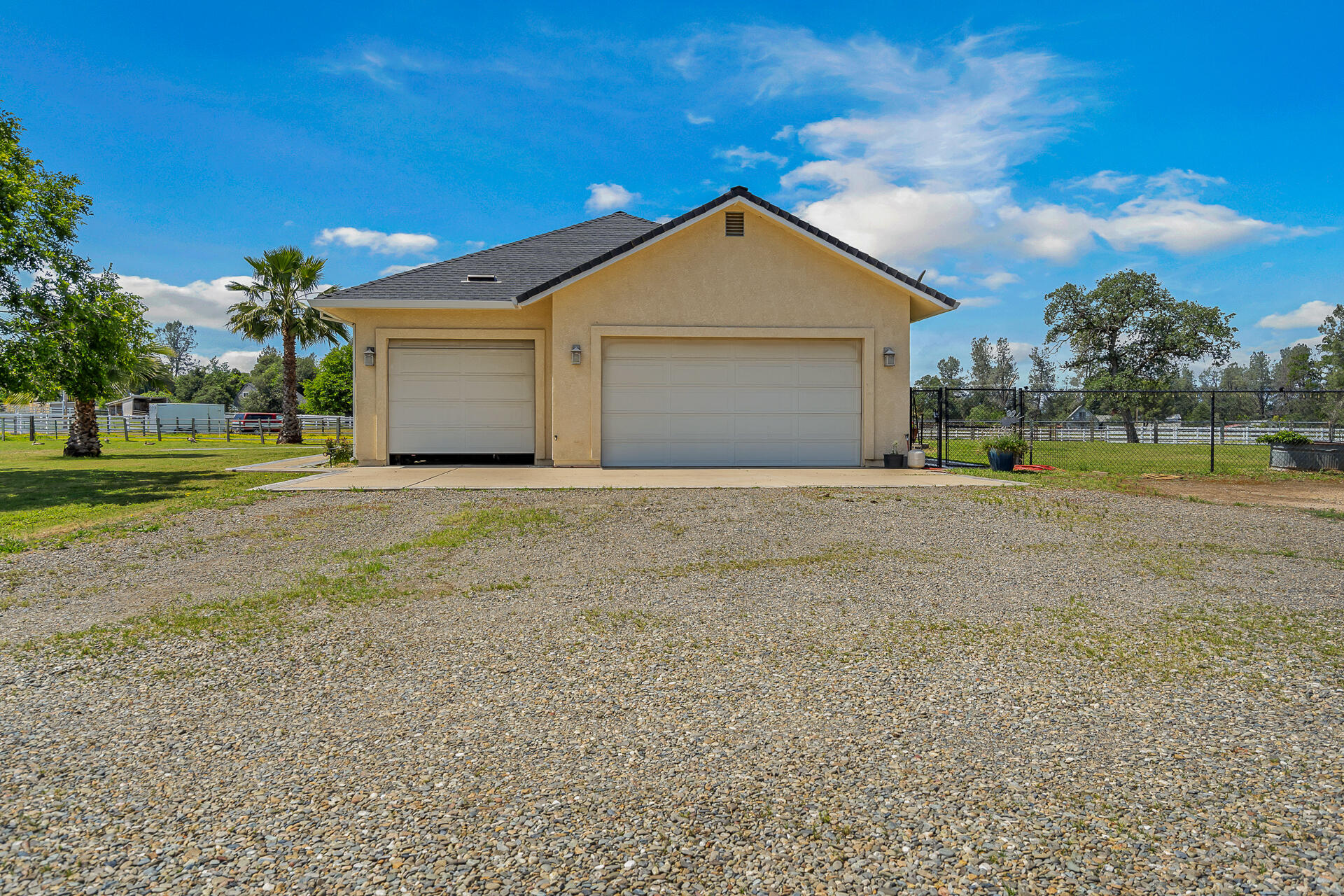 16170 Willow Springs Road Anderson, CA 96007 - Photo 7 of 61 Three Car garage