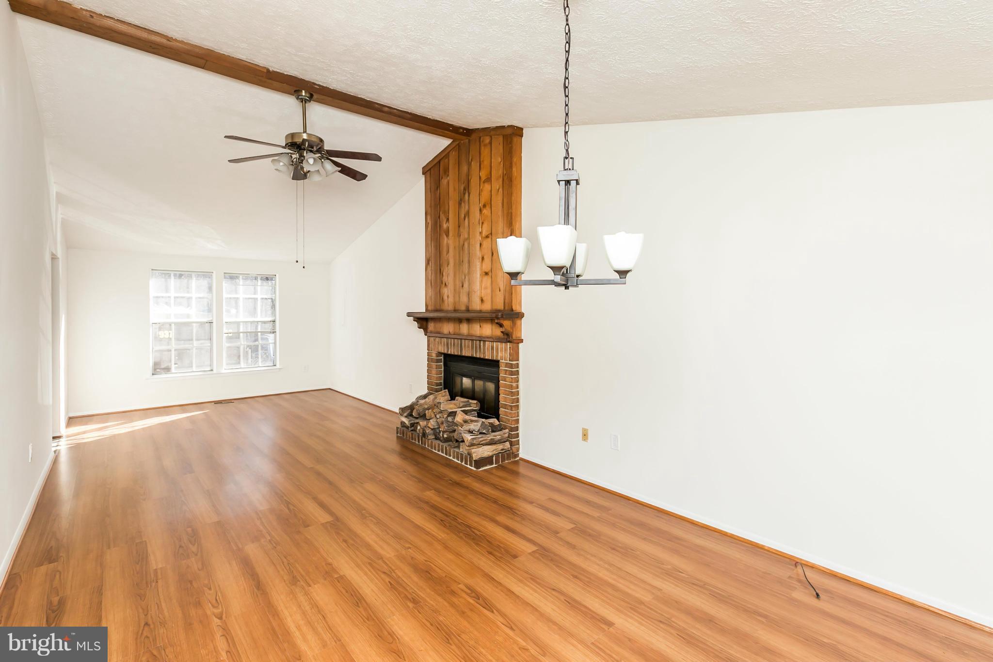 8688 Mission Road Jessup, MD 20794 - Photo 8 of 30 Family Room