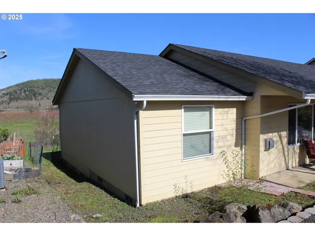 $334,900 | 185 Lebleu Lane, Winston, OR 97496