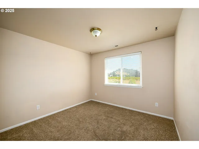 $334,900 | 185 Lebleu Lane, Winston, OR 97496