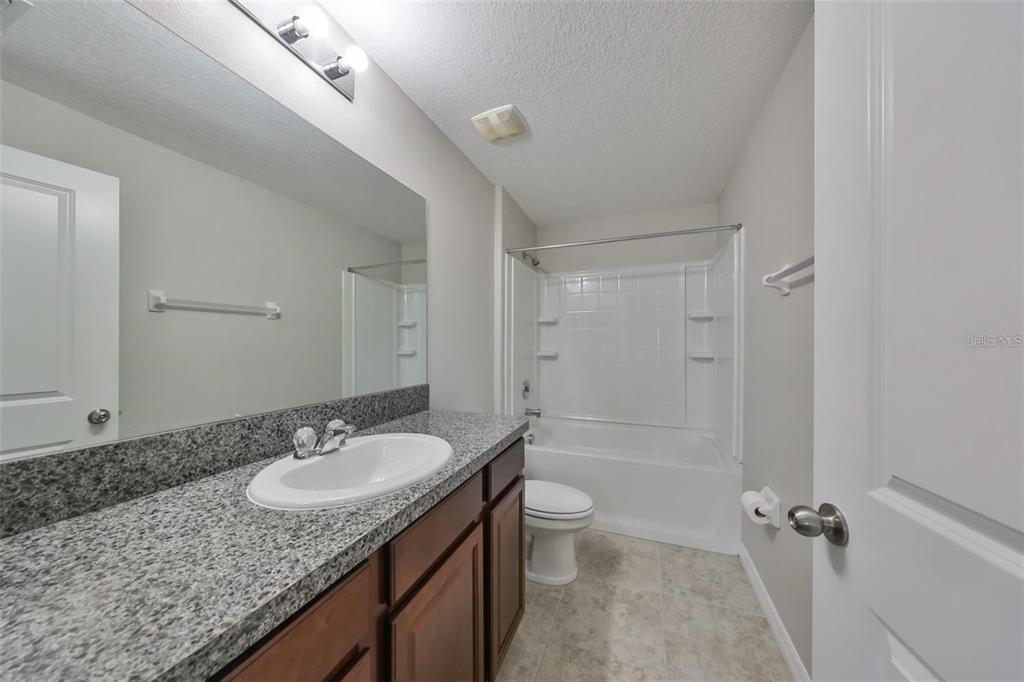 6328 Lantern View Place Apollo Beach, FL 33572 - Photo 23 of 43