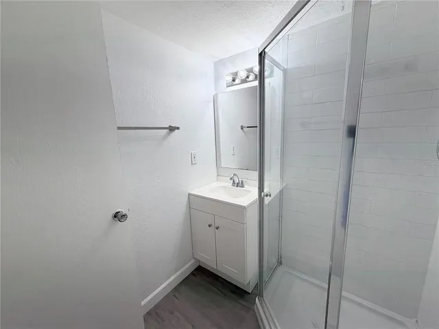 $1,500 | 1524 Lakeview Road, Unit 305, Clearwater, FL 33756