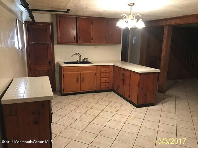 453 Freehold Road Jackson, NJ 08527 - Photo 22 of 33 kitchen1
