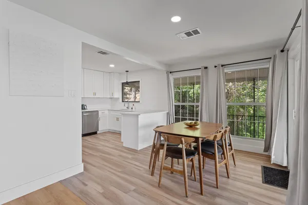 $3,100 | 25413 Pedernales Point Drive, Spicewood, TX 78669