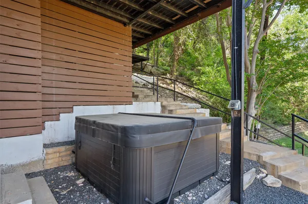 $3,100 | 25413 Pedernales Point Drive, Spicewood, TX 78669