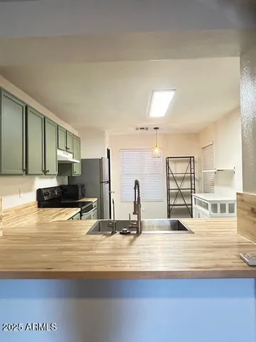 $2,150 | 959 East Arabian Drive, Gilbert, AZ 85296