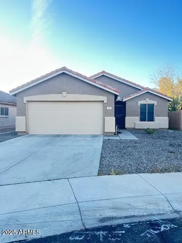 $2,150 | 959 East Arabian Drive, Gilbert, AZ 85296