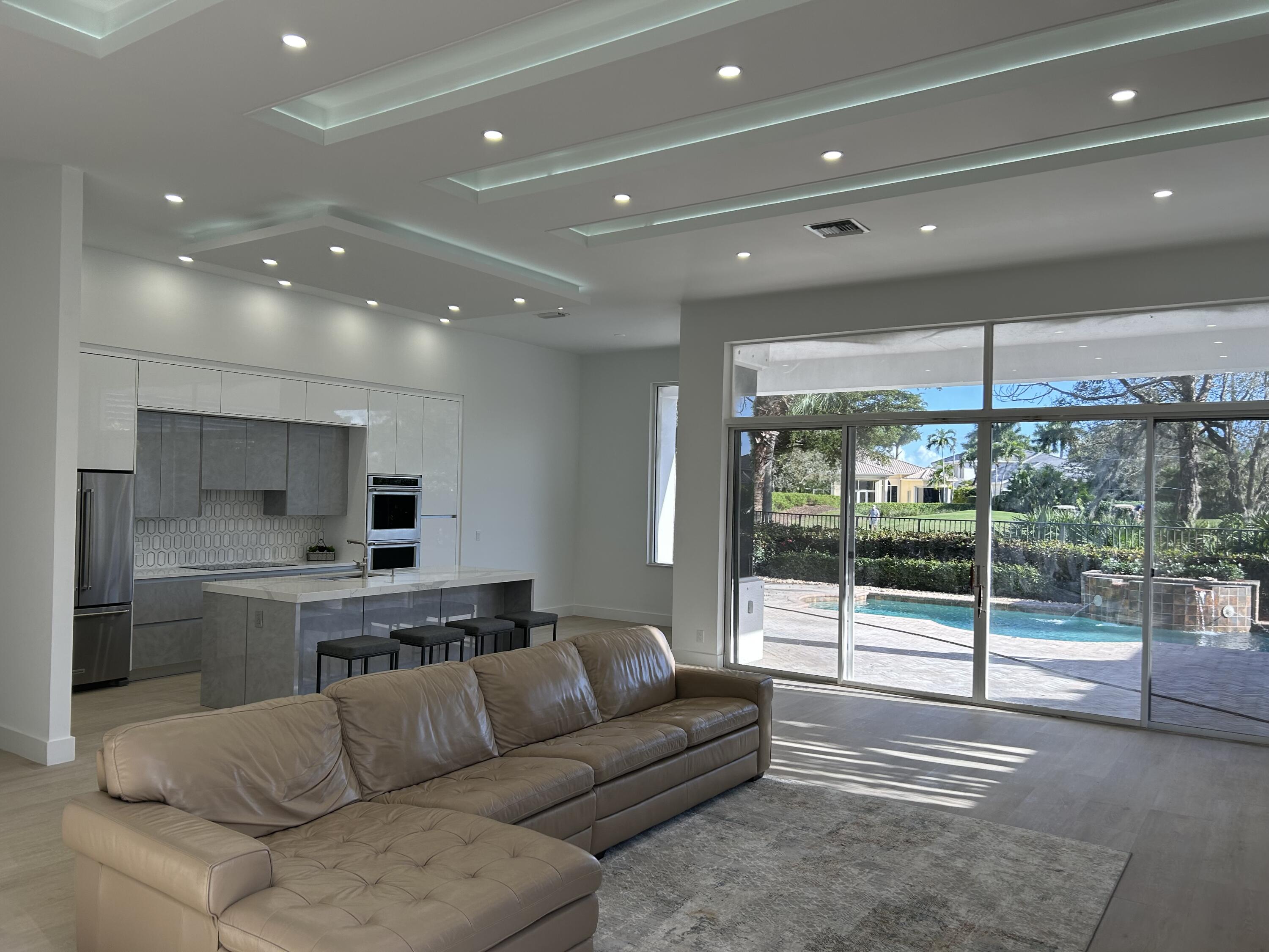 7808 L Aquila Way Delray Beach, FL 33446 - Photo 4 of 73 IMG_3408