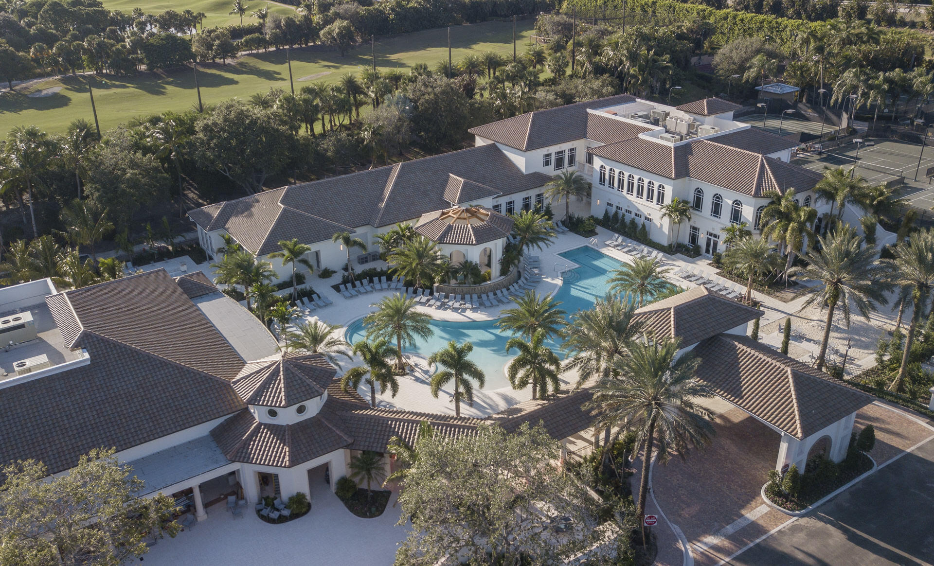 7808 L Aquila Way Delray Beach, FL 33446 - Photo 42 of 73 Lifestyle Complex Aerial