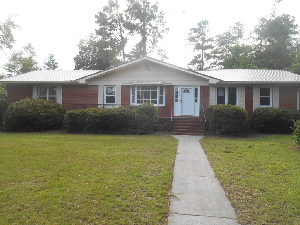 1729 Kissingbower Road Augusta, GA 30904 - Photo 2 of 19