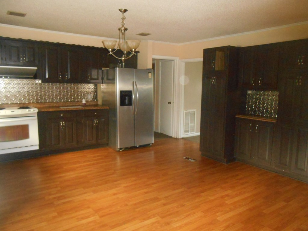 1729 Kissingbower Road Augusta, GA 30904 - Photo 6 of 19