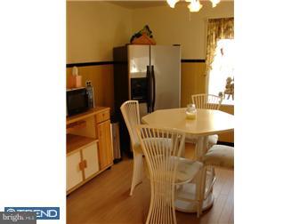 3174 Bethel Road Marcus Hook, PA 19061 - Photo 4 of 12 Kitchen