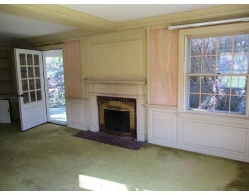 22 Griffin Road Sterling, MA 01564 - Photo 8 of 23 Gallery Image 8