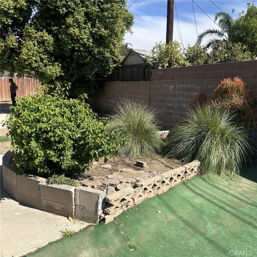 5442 North Ranger Drive Covina, CA 91722 - Photo 4 of 4