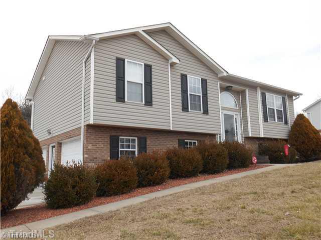 164 Hawksbridge Road Mount Airy, NC 27030 - Photo 1 of 16 Exterior Front.