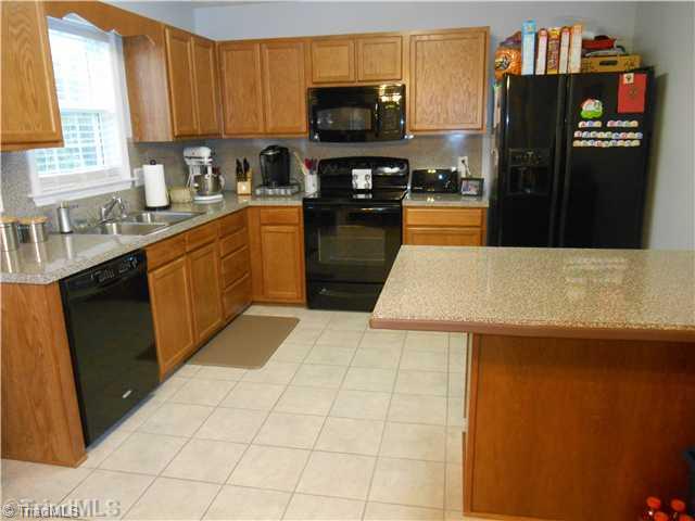164 Hawksbridge Road Mount Airy, NC 27030 - Photo 3 of 16 Kitchen.