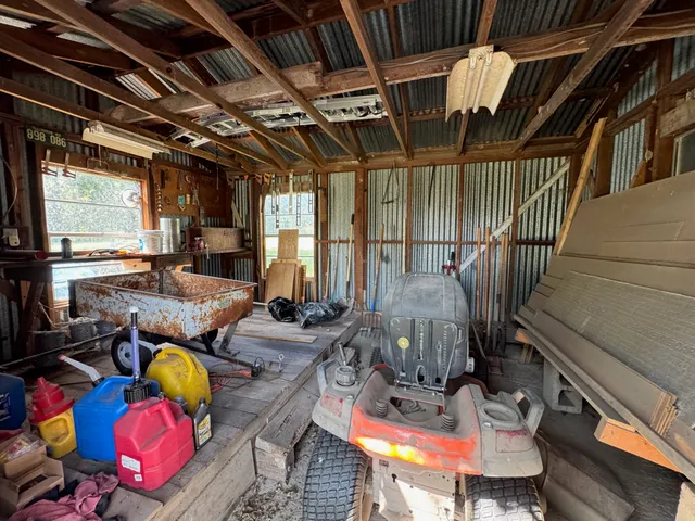 $395,000 | 1530 County Road 4680, Kennard, TX 75847