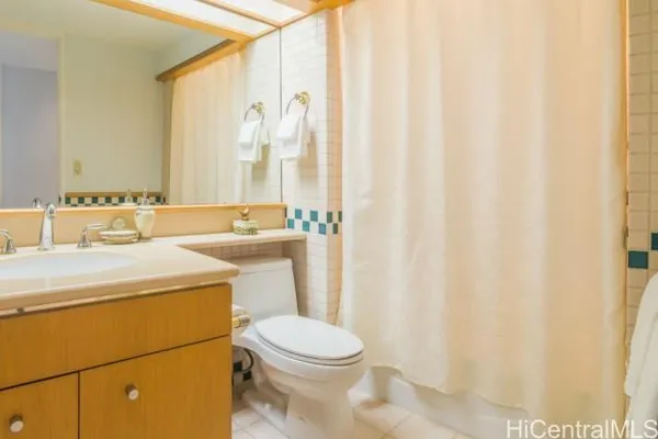 $9,000 | 4999 Kahala Avenue, Unit 350, Honolulu, HI 96816