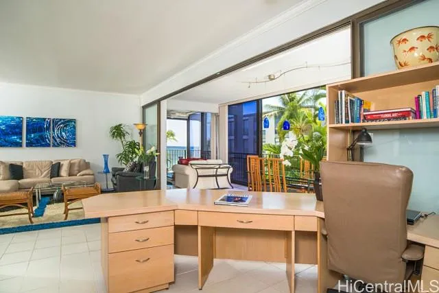 $9,000 | 4999 Kahala Avenue, Unit 350, Honolulu, HI 96816