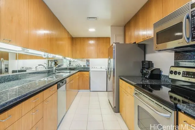 $9,000 | 4999 Kahala Avenue, Unit 350, Honolulu, HI 96816