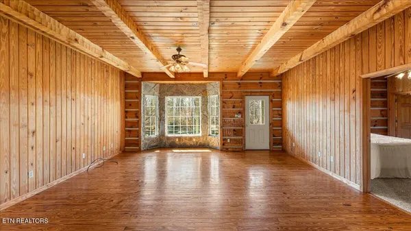 $564,000 | 1793 Cherokee Drive, Bean Station, TN 37708