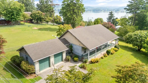 $564,000 | 1793 Cherokee Drive, Bean Station, TN 37708