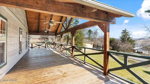 $564,000 | 1793 Cherokee Drive, Bean Station, TN 37708