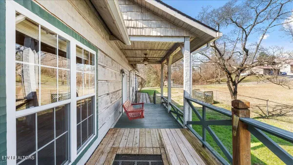 $564,000 | 1793 Cherokee Drive, Bean Station, TN 37708