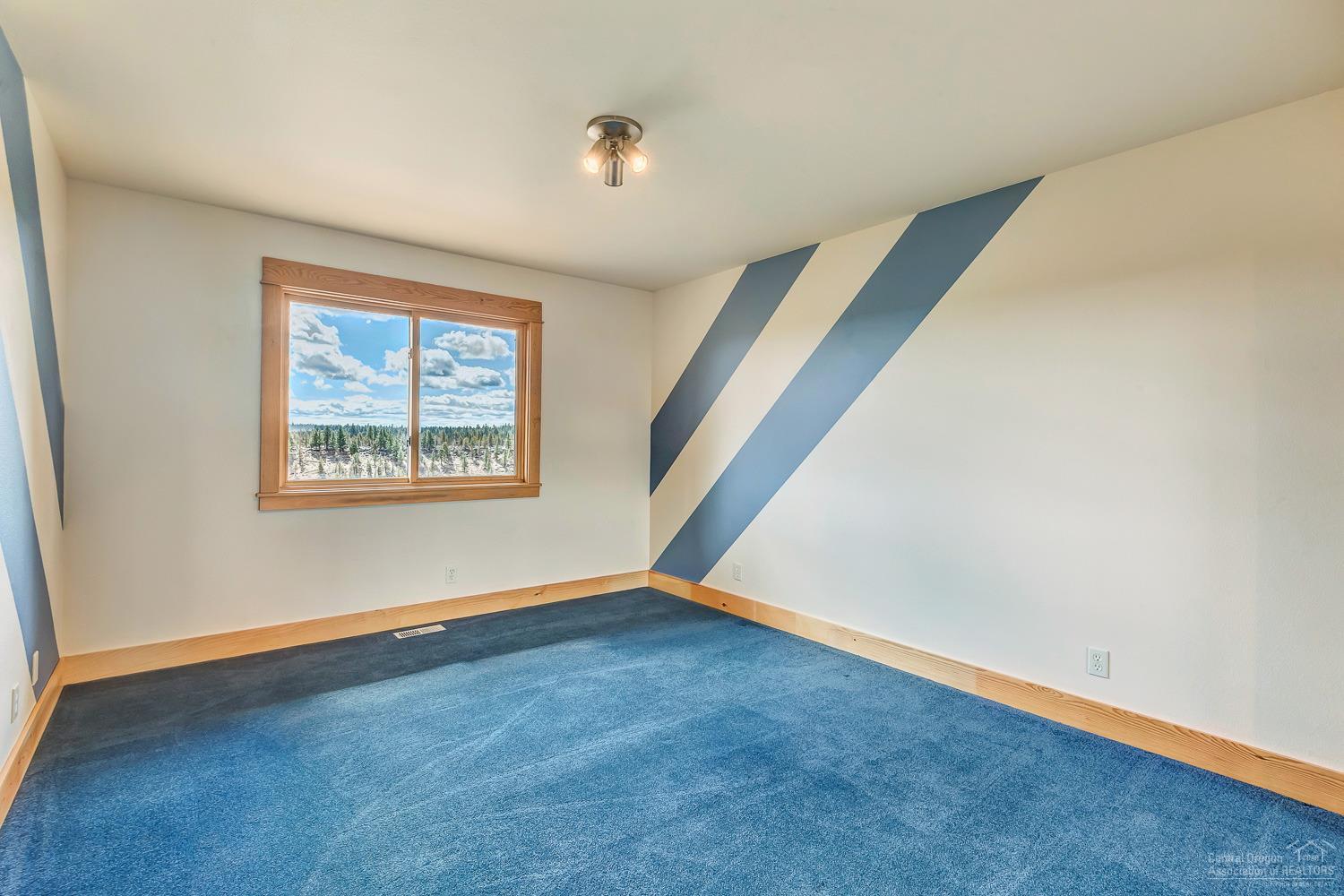 17655 Mountain View Road Sisters, OR 97759 - Photo 19 of 25 Additional Photo