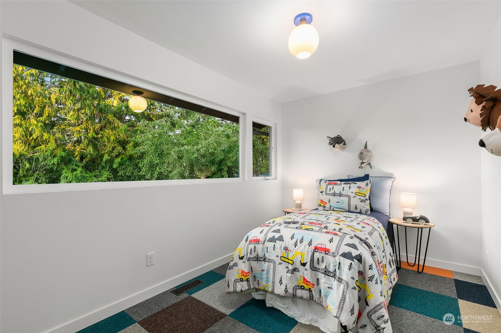 14255 147th Place Southeast Renton, WA 98059 - Photo 25 of 31 a bedroom with a bed and a window