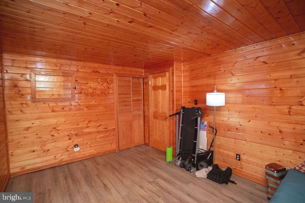 622 Spruce Avenue Pitman, NJ 08071 - Photo 17 of 47 a view of entryway with wooden floor