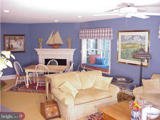 223 Radnor Street Road Wayne, PA 19087 - Photo 4 of 6