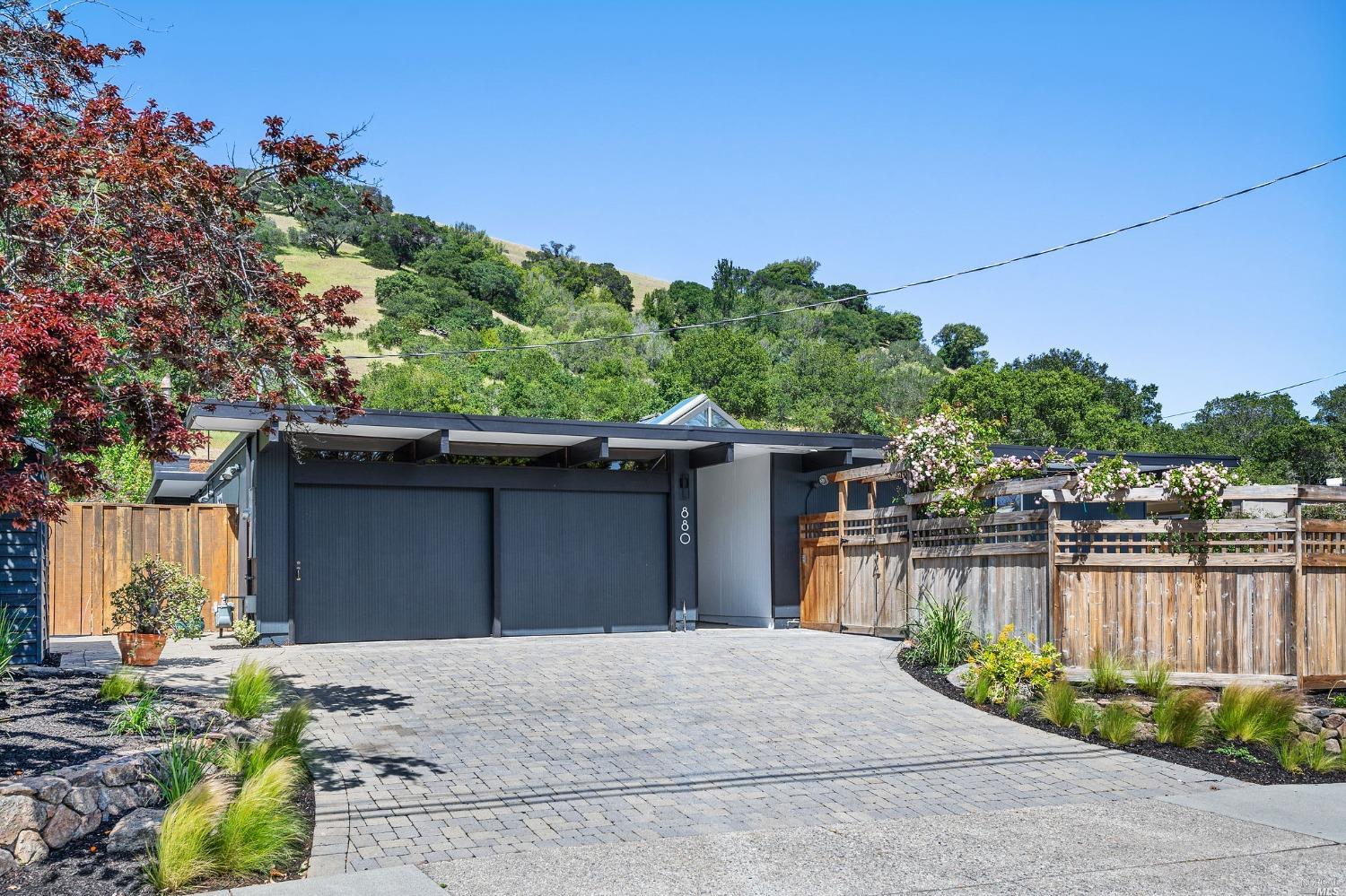 880 Idylberry Road San Rafael, CA 94903 - Photo 1 of 1 Gallery Image 1