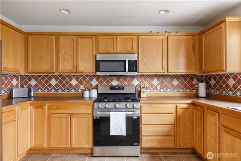 $582,000 | 64 Southwest Festival Court, Oak Harbor, WA 98277